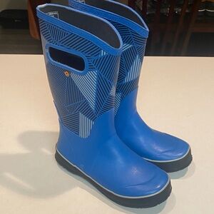 BOGS WEATHER RAIN BOOTS BLUE GEOMETRIC EUC BIG KIDS SZ 3 EU 35